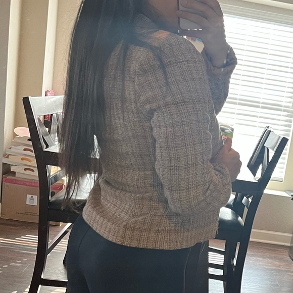 Ann Taylor  CHANEL vibes  vintage wool/silk blend blazer - Picture 6 of 11